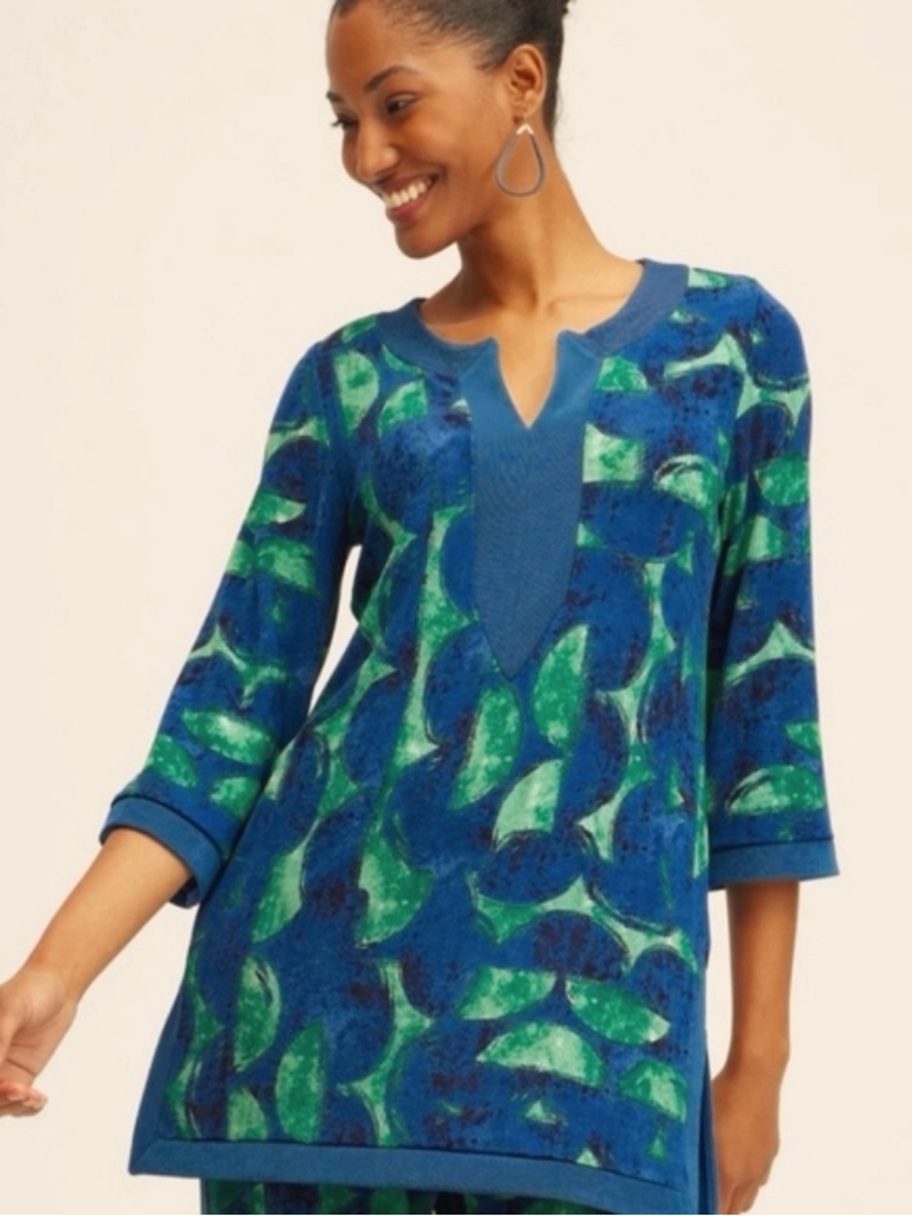 New Travelers by Chico's Half Moon Slinky Long Popover Tunic Top Size 3 XLarge